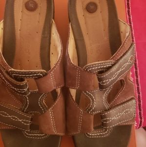Clarks Women's Sandals Size 7.5